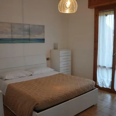 Gialosa Biker House