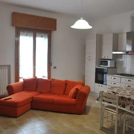 Gialosa Biker House شقة *