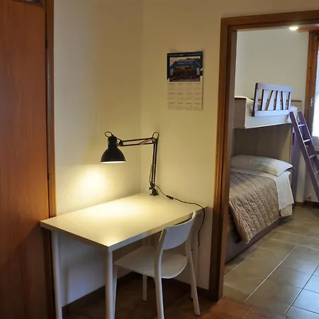 Gialosa Biker House شقة *
