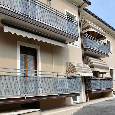 Gialosa Biker House *