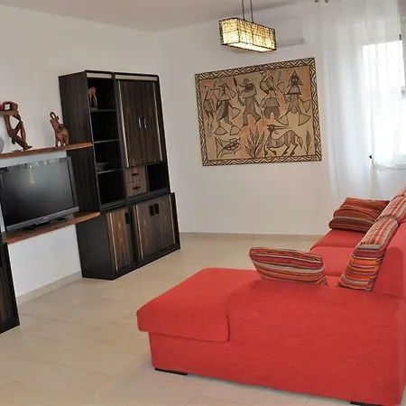 Gialosa Biker House *