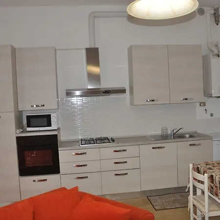 Gialosa Biker House *